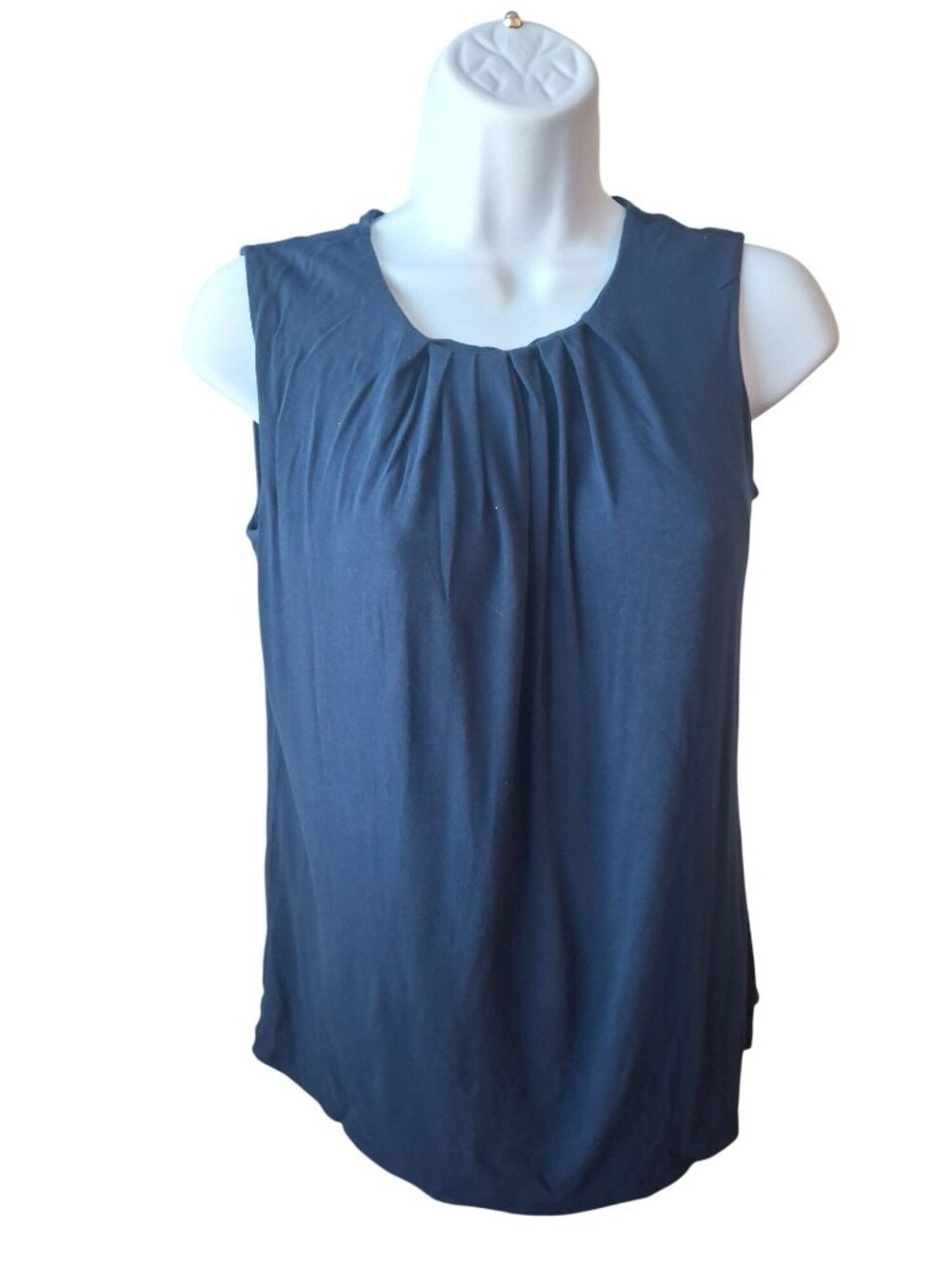 Navy Sleeveless Pleated Blouse XS Minimalist Career Coastal Quiet Luxury